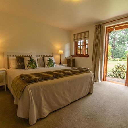 Wanaka Homestead Lodge & Cottages מראה חיצוני תמונה