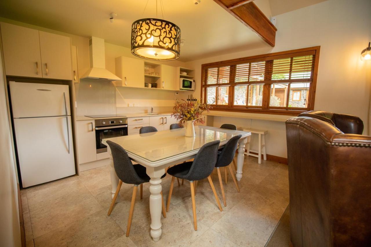 Wanaka Homestead Lodge & Cottages מראה חיצוני תמונה