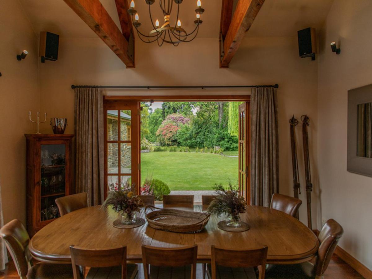 Wanaka Homestead Lodge & Cottages מראה חיצוני תמונה