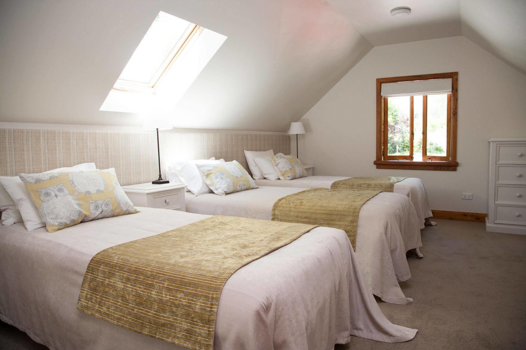 Wanaka Homestead Lodge & Cottages מראה חיצוני תמונה